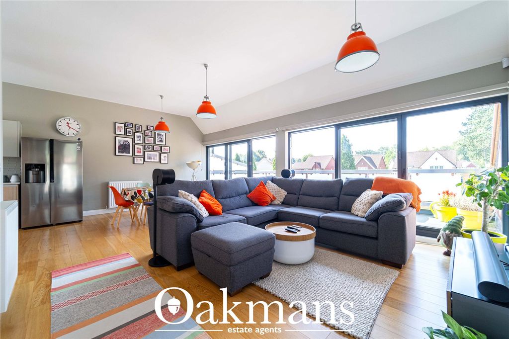 Property photo 2 of 47 Picture No. 26