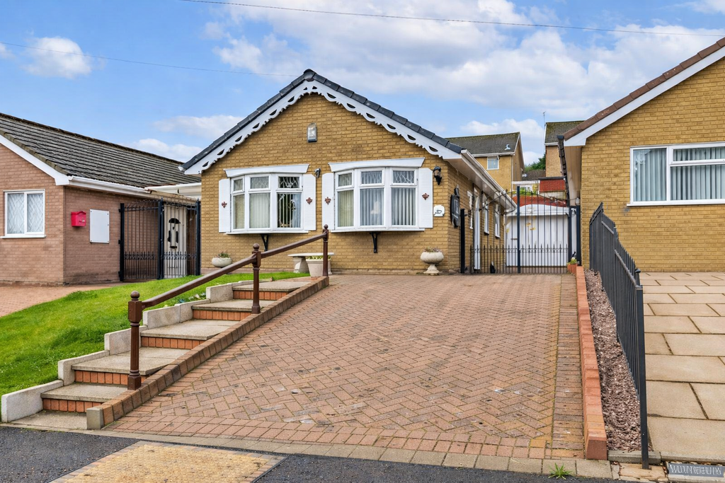 Property photo 1 of 13