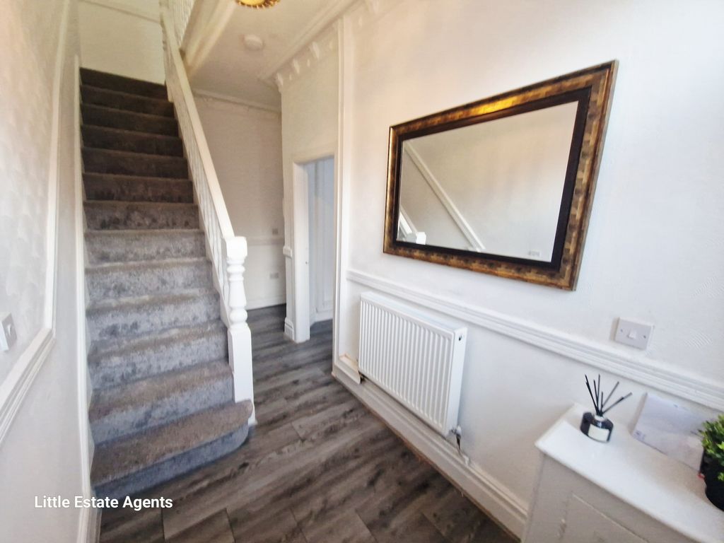 Property photo 3 of 16 Photo 3