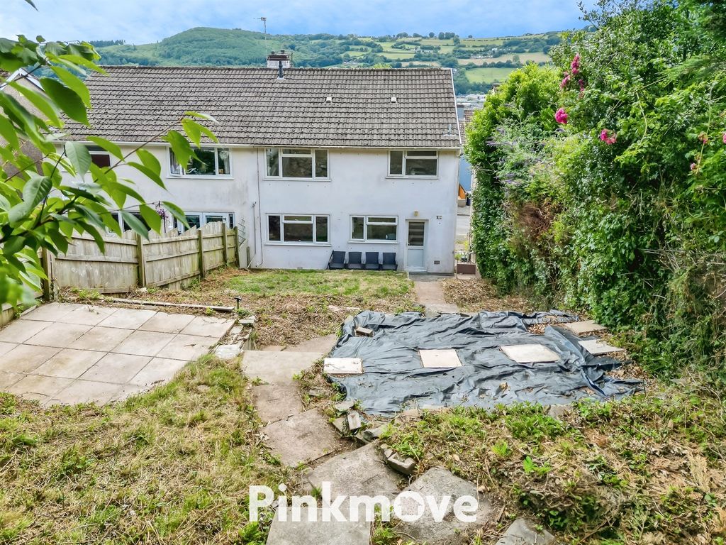 Property photo 2 of 24
