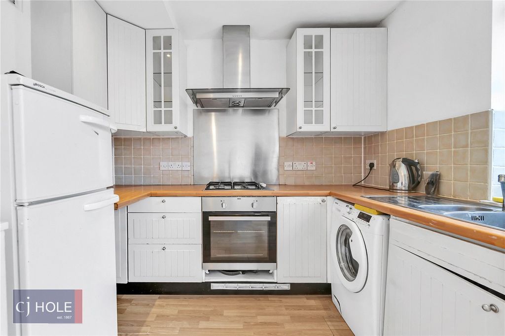 Property photo 3 of 12 Picture No. 44