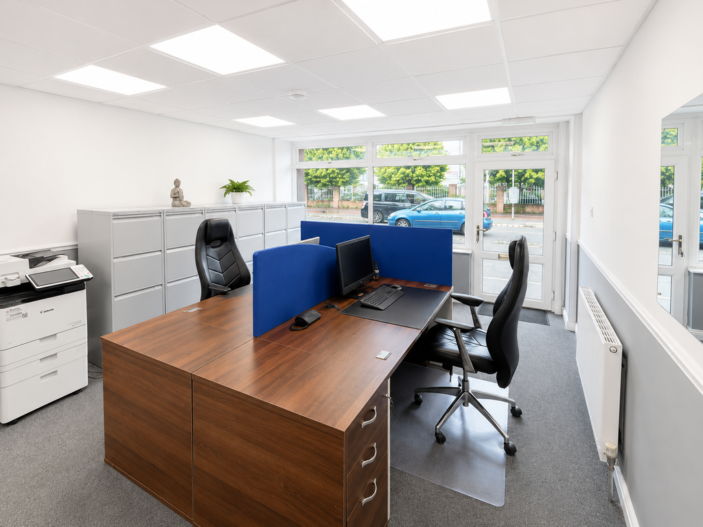 Property photo 1 of 8 Office
