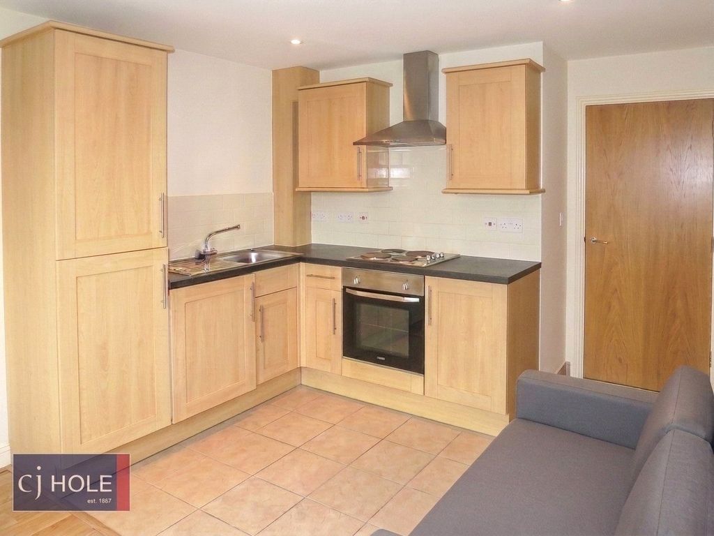 Property photo 2 of 5 Picture No. 32