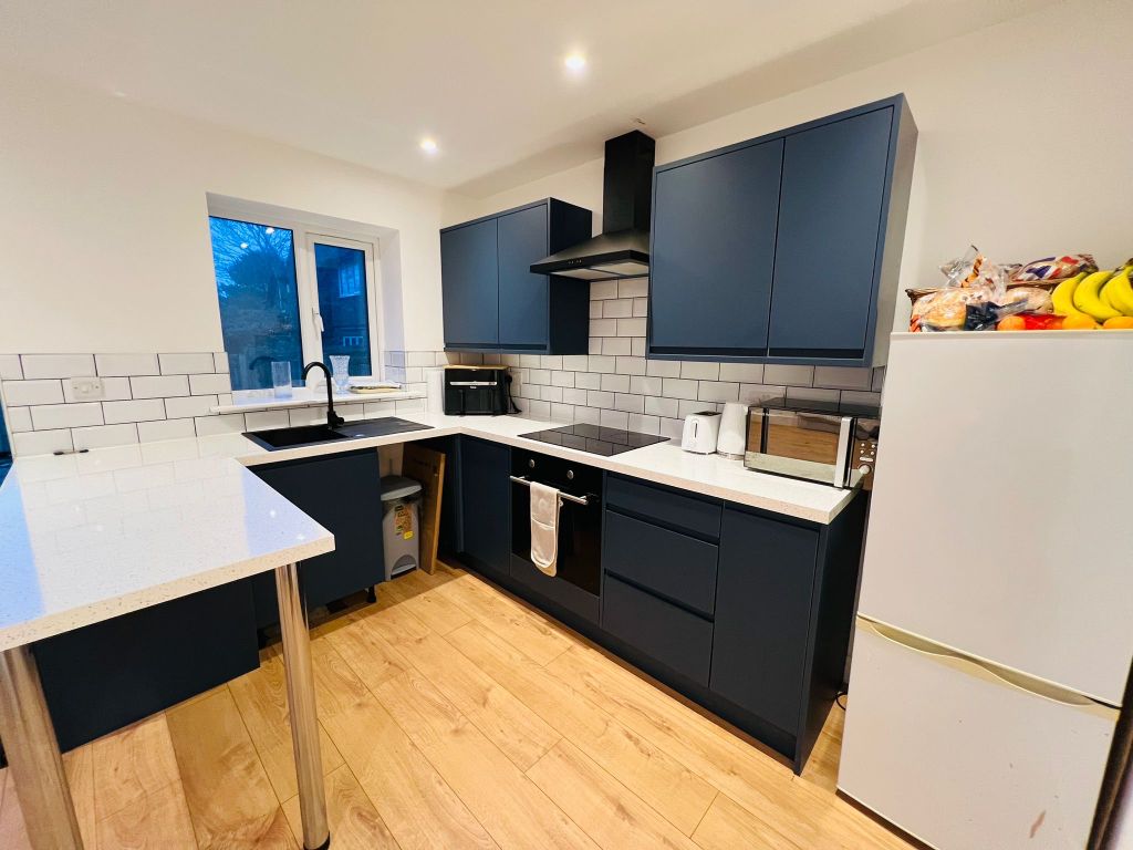 Property photo 2 of 13 Kitchen