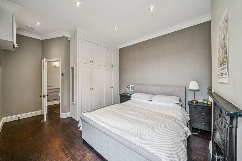 Property photo 3 of 13 Picture No. 11