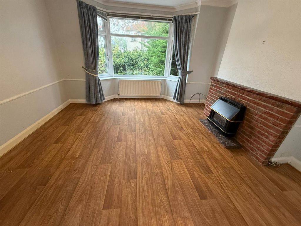 Property photo 2 of 14 Photo-2025-10-13-10-59-05[2].Jpg