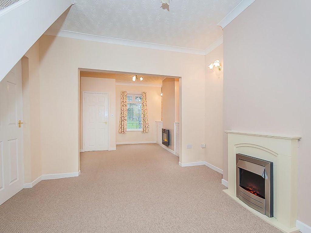 Property photo 2 of 6 Living Room