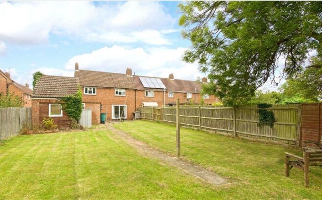 Property photo 2 of 3