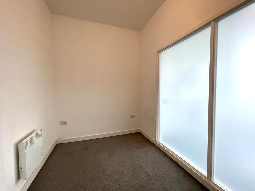 Property photo 2 of 5 Bed Pic 4.Jpg