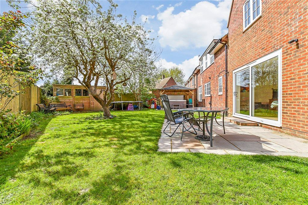 Property photo 2 of 19 Rear Garden