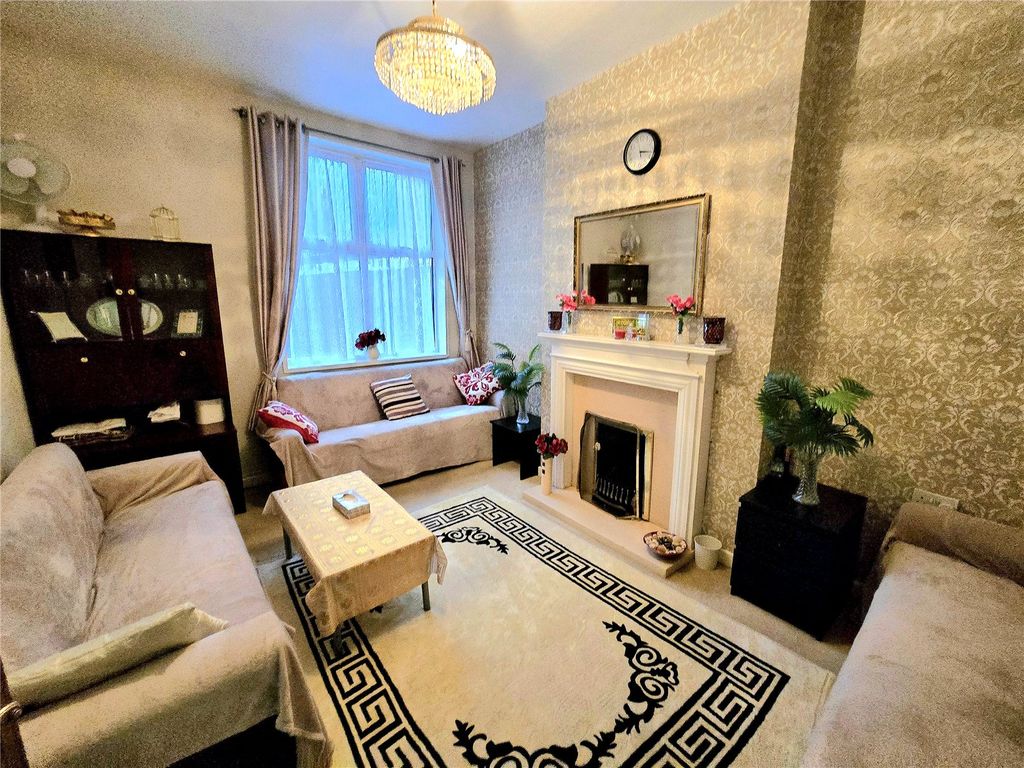 Property photo 3 of 18 Picture No. 16