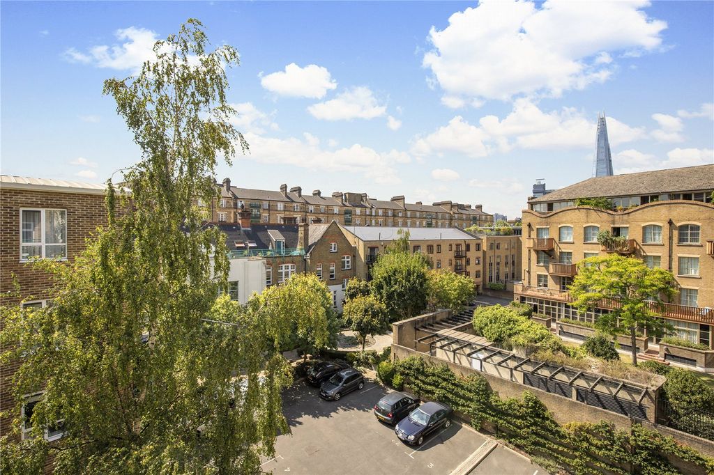 Property photo 3 of 7 Picture No. 10