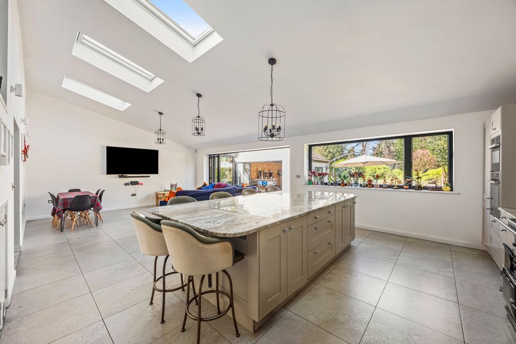 Additional image 8 of 6 bed detached house for saleWimblehurst Road, Horsham RH12