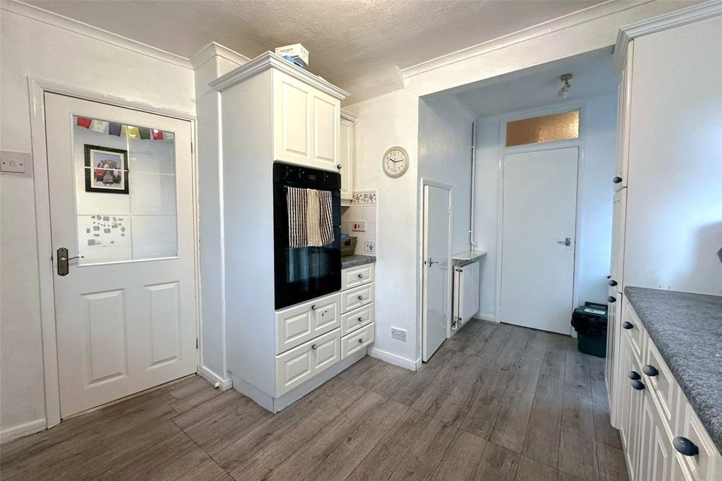 Property photo 3 of 15 Picture No. 14