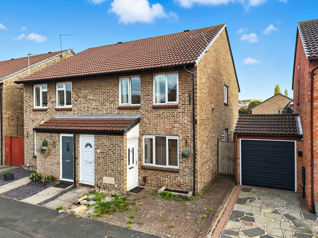 Property photo 1 of 17