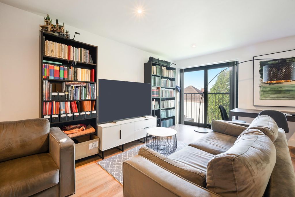 Property photo 1 of 7