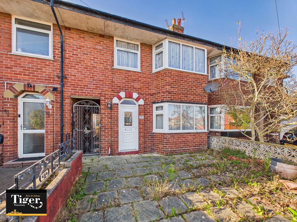 Property photo 1 of 12 Cam03440G0-Pr0463-Still014