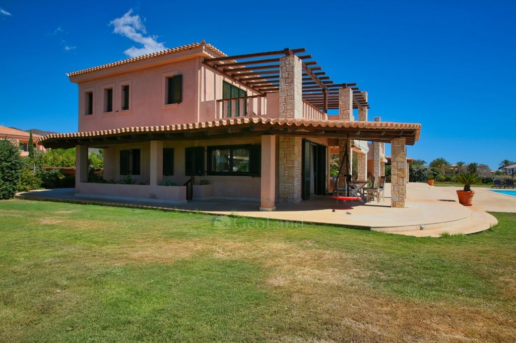 Property photo 1 of 31