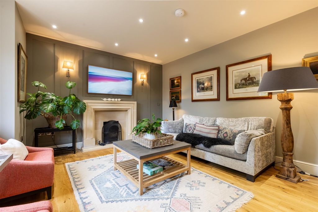 Property photo 3 of 54 Thewillows-10.Jpg