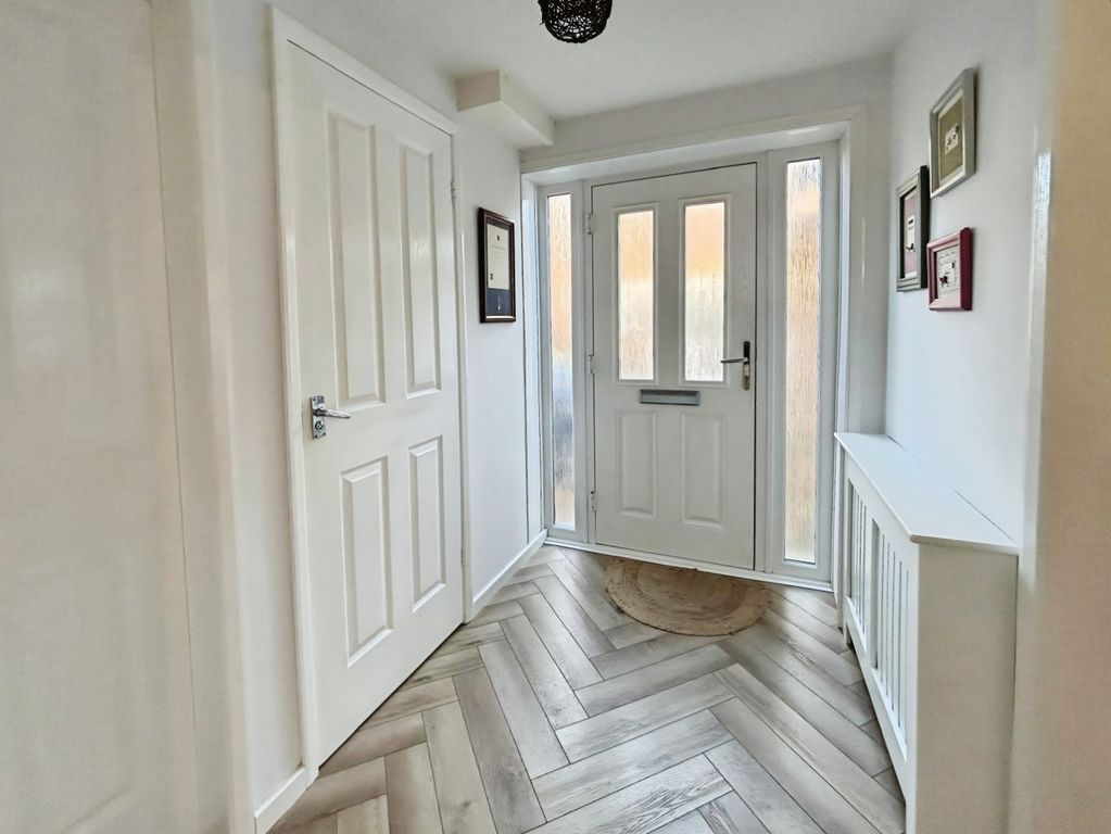 Property photo 2 of 19 Pbox-Img.Jpeg