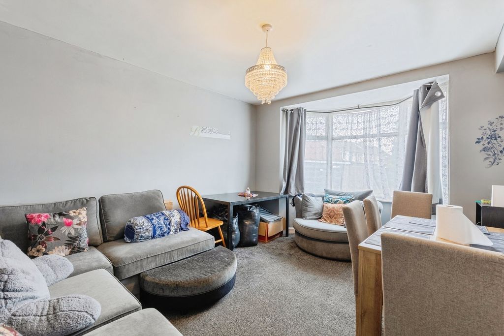 Property photo 2 of 19 Pbox-Img.Jpg