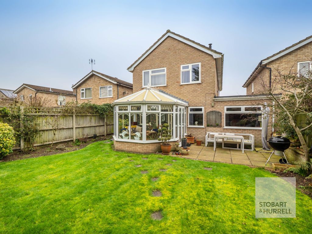 Property photo 2 of 21 Rear