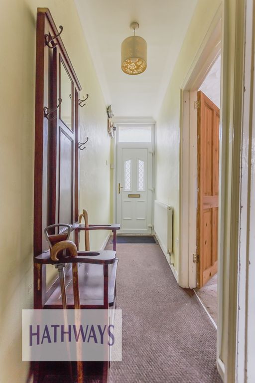 Property photo 3 of 35