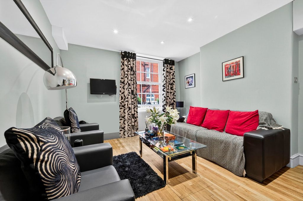 Property photo 2 of 15