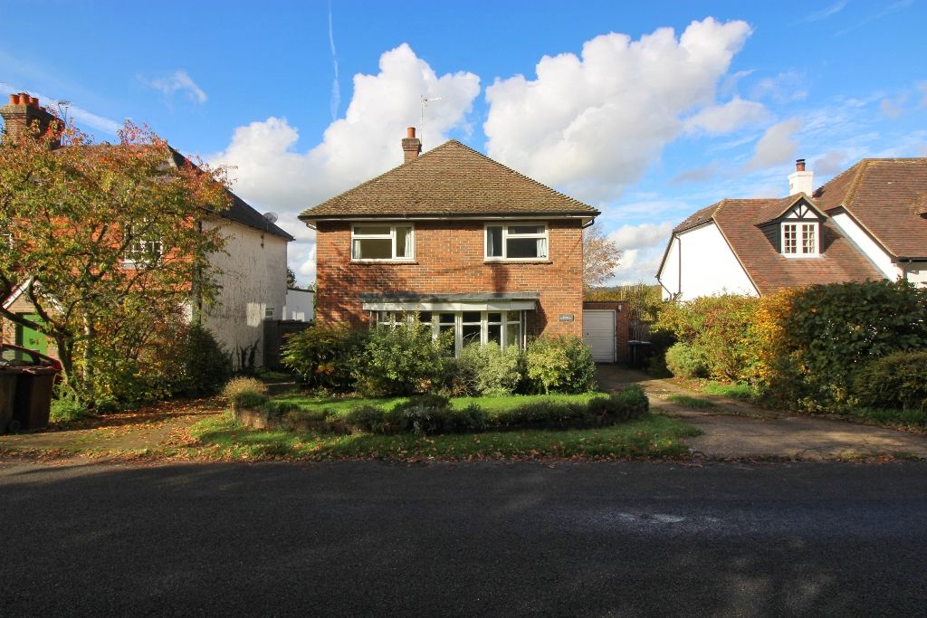 Property photo 1 of 21 Front