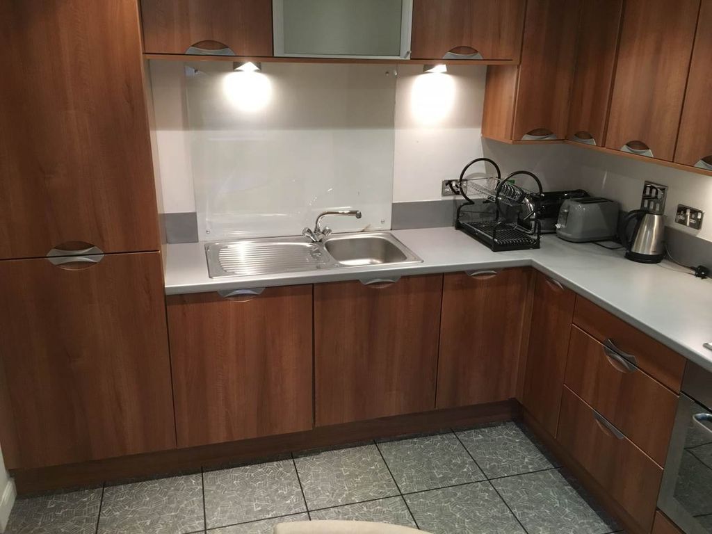 Property photo 2 of 6 2