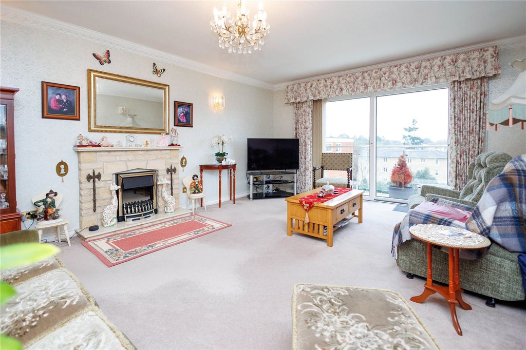 Property photo 3 of 16 Picture No. 08