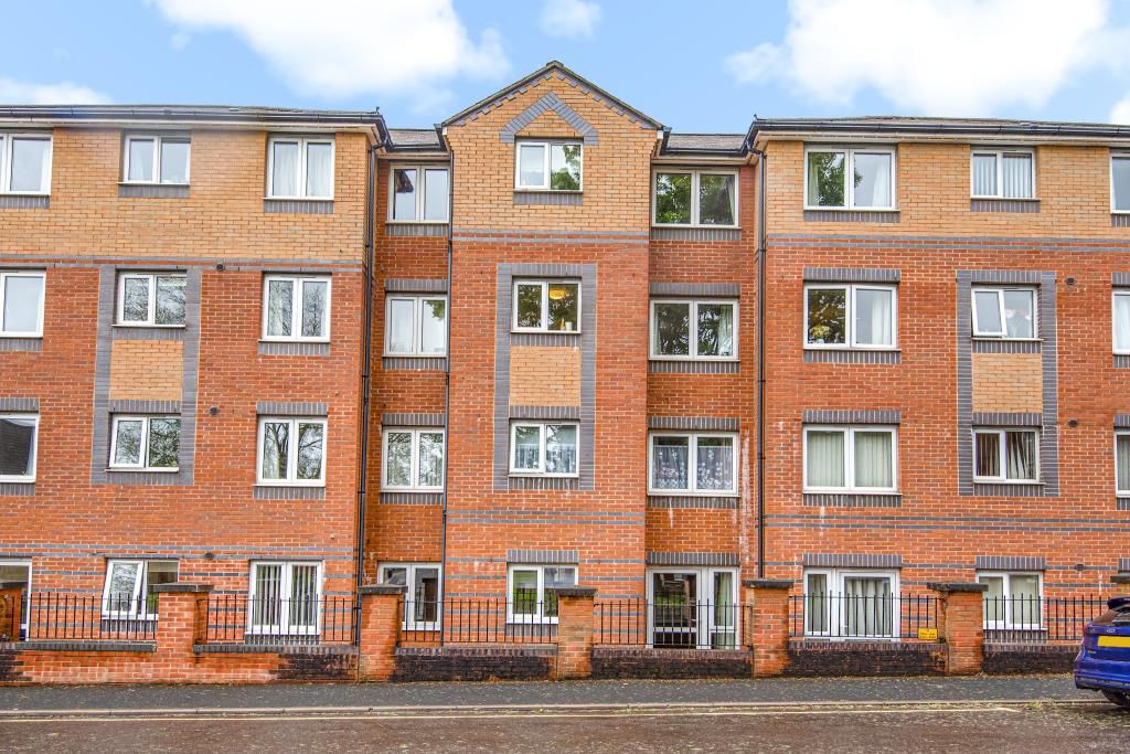 Property photo 1 of 12 External View