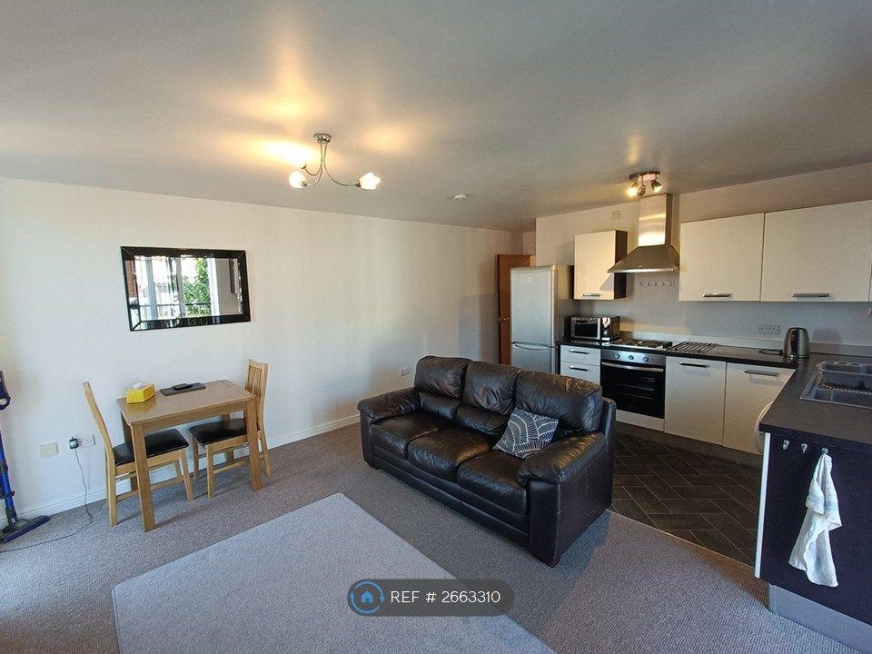 Property photo 2 of 6