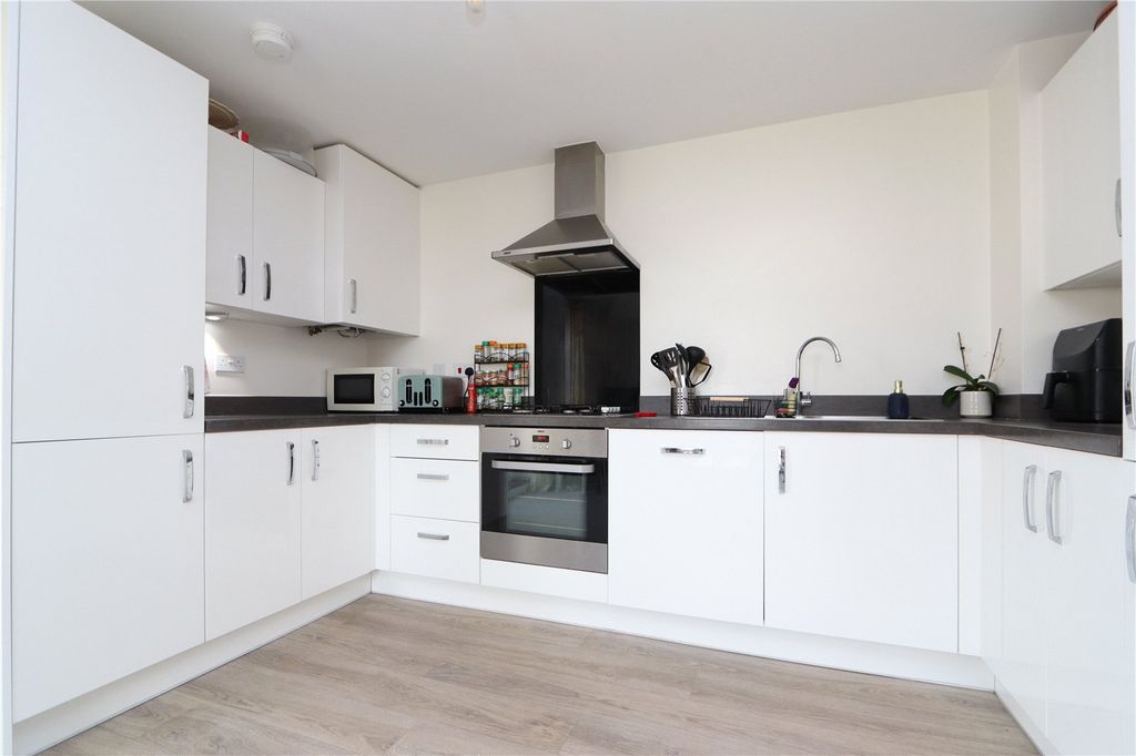Property photo 3 of 17 Picture No. 08