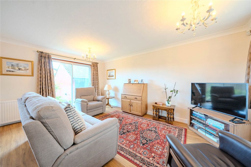 Property photo 2 of 12 Picture No. 03