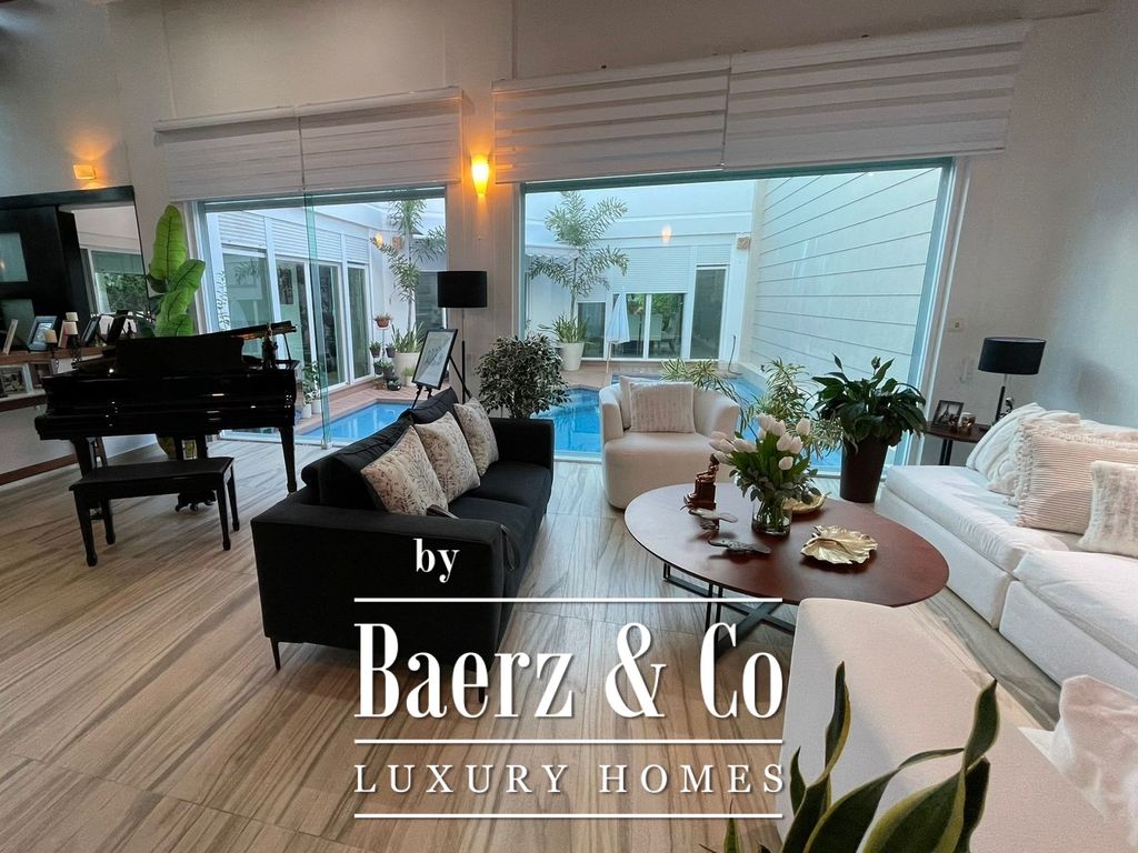 Property photo 1 of 27