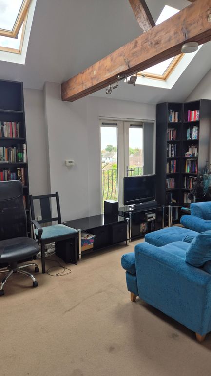 Property photo 2 of 7