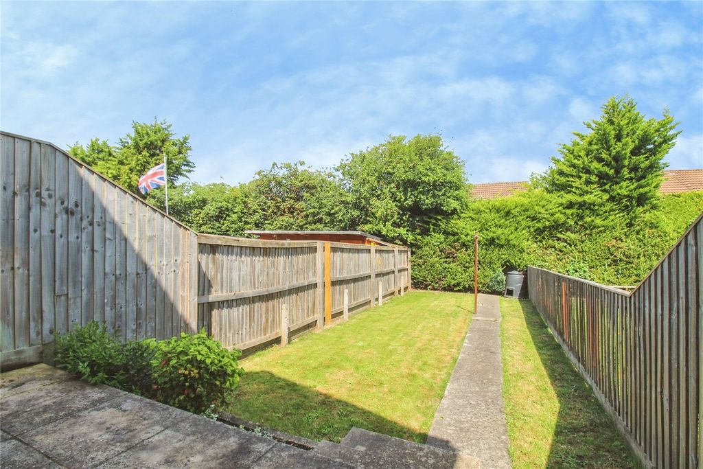 Property photo 2 of 12 Picture No. 01