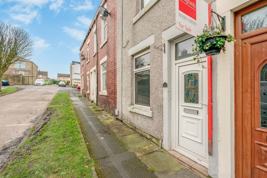 Property photo 1 of 12 Pbox-Img.Jpg