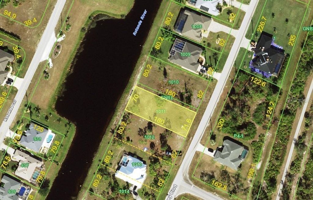 Property photo 1 of 2