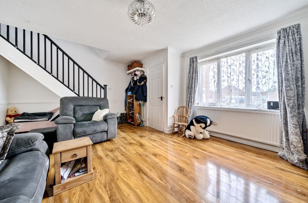 Property photo 3 of 23 1208999 (4)