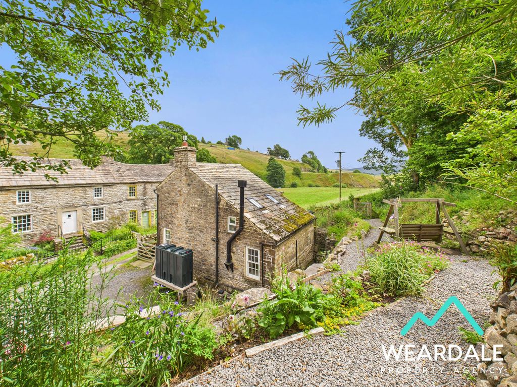 Property photo 1 of 39