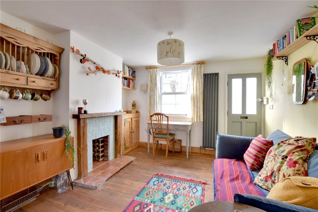 Property photo 2 of 11 Picture No. 20