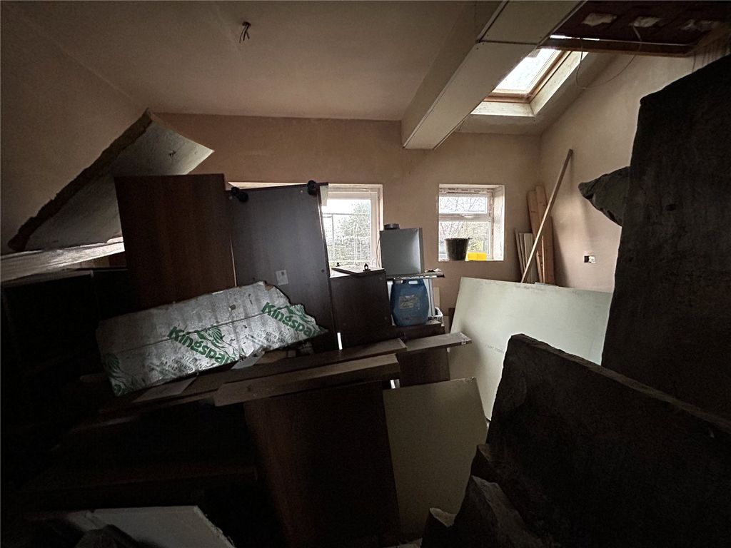 Property photo 3 of 6 Picture No. 06