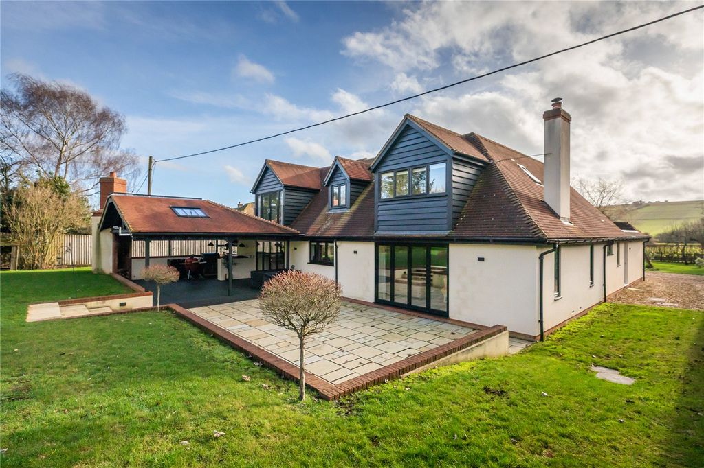 Property photo 2 of 21 Rear External