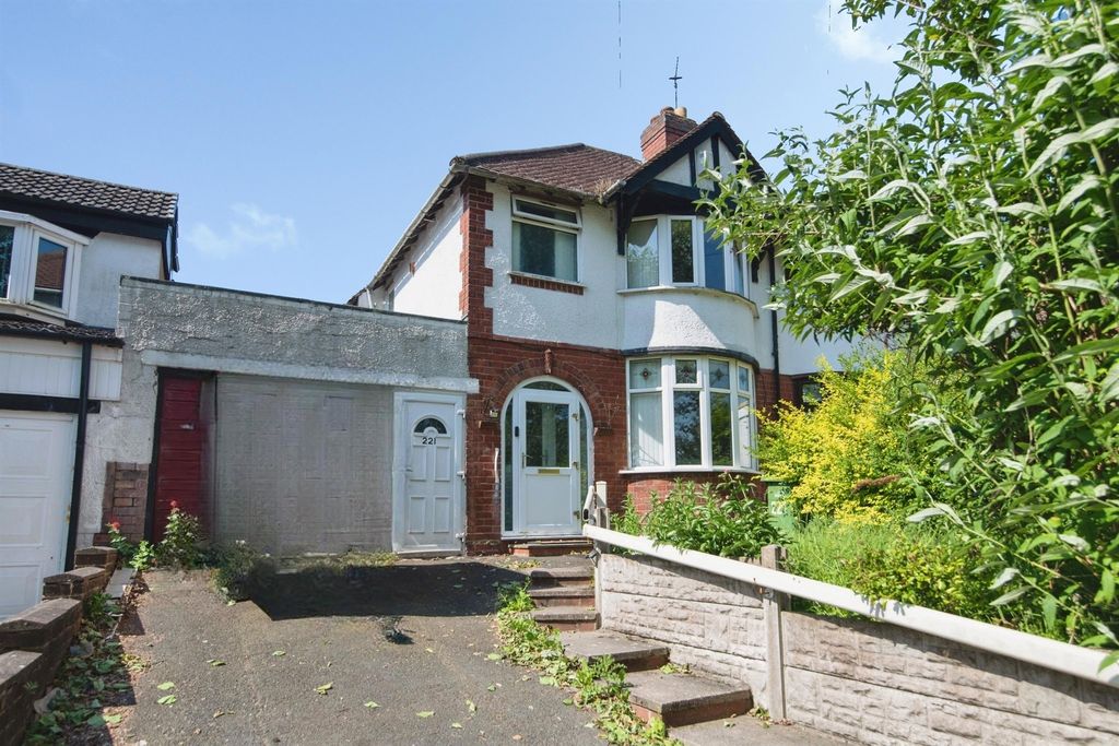 Property photo 1 of 16