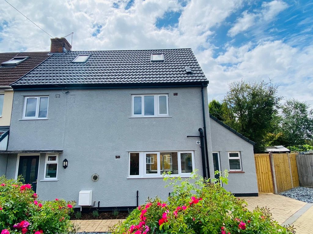 Property photo 2 of 12 A Charming Exterior View Of A Well-Maintained Prop...