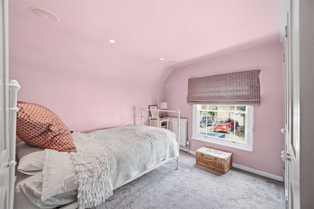 Additional image 15 of 5 bed semi-detached house for saleThames Street, Hampton TW12