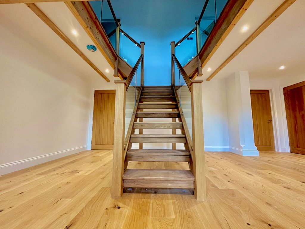 Property photo 3 of 35 Hallway