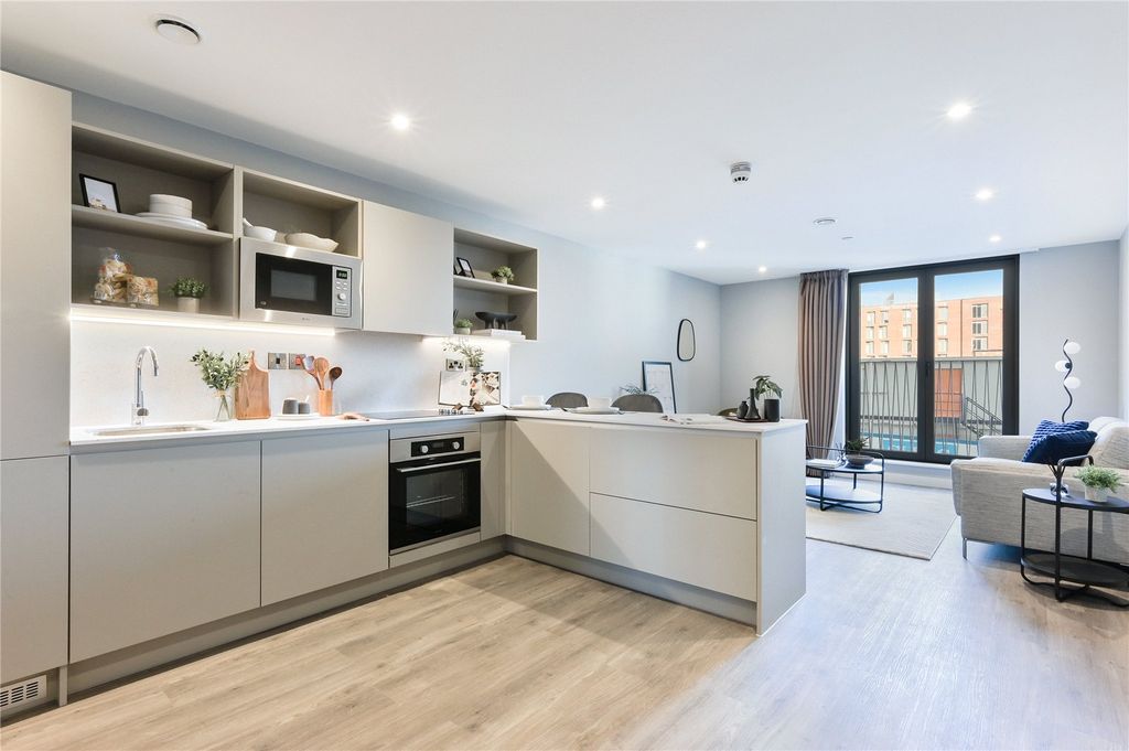 Property photo 2 of 12 Picture No. 03